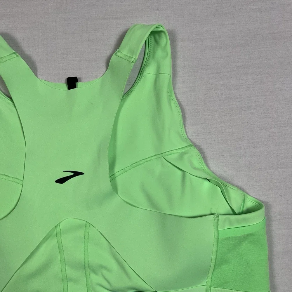 Brooks Sports Bra Women's‎ 40 C/D Drive 3 Pocket Run Green Athletic Breathable